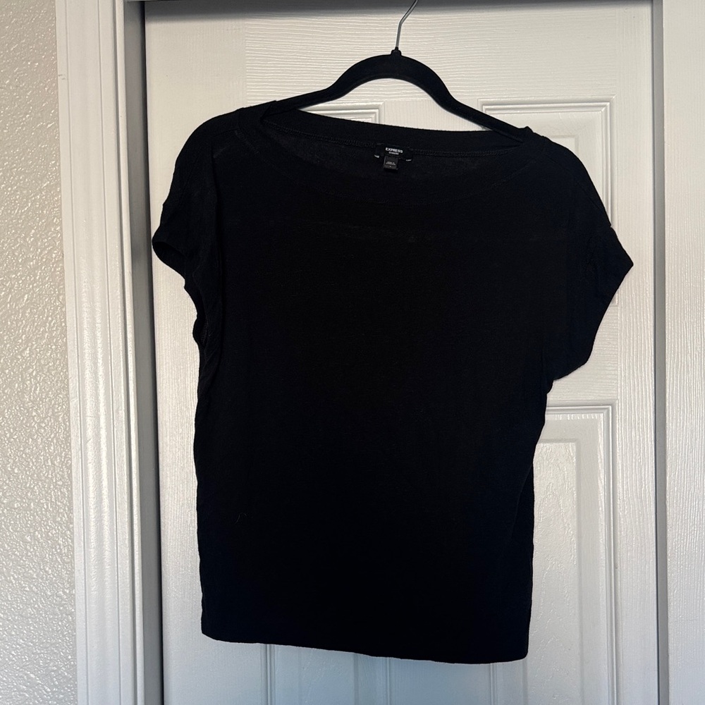 Express Classic Black Women's Short Sleeve Tee